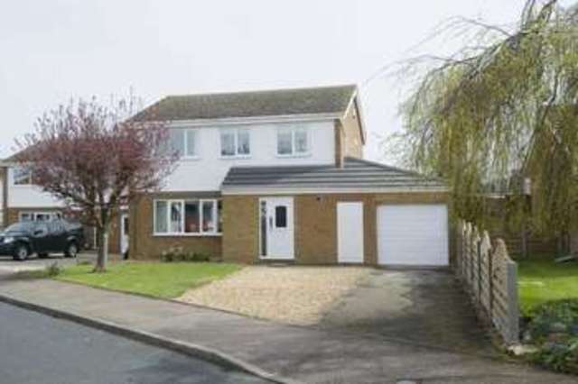  Image of 4 bedroom Detached house for sale in Hawkins Close Perry Huntingdon PE28 at Hawkins Close Perry Huntingdon, PE28 0DQ