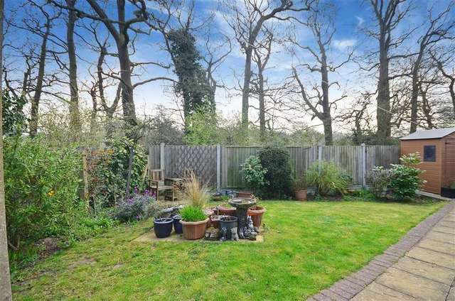  Image of 2 bedroom Detached house for sale in Haydock Close Hornchurch RM12 at Hornchurch Essex Hornchurch, RM12 6EA