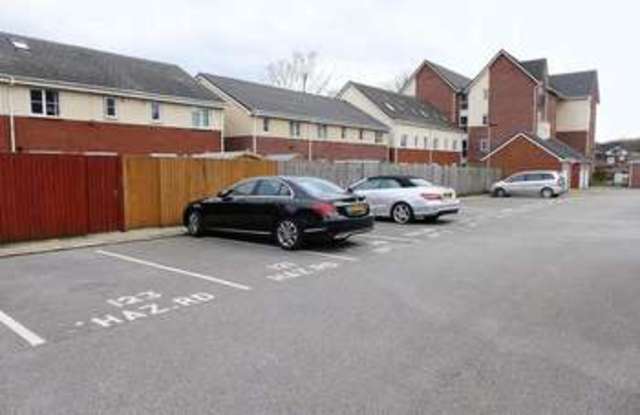  Image of 4 bedroom Mews for sale in Hazelbottom Road Manchester M8 at Hazelbottom Road  Crumpsall, M8 0GQ