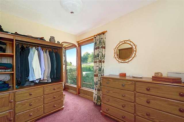  Image of 4 bedroom Detached house for sale in Headcorn Road Grafty Green Maidstone ME17 at Grafty Green Maidstone Maidstone, ME17 2AN