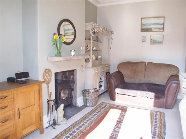  Image of 5 bedroom Terraced house for sale in Heath Park Avenue Halifax HX1 at Off Heath Road Halifax Halifax, HX1 2PP
