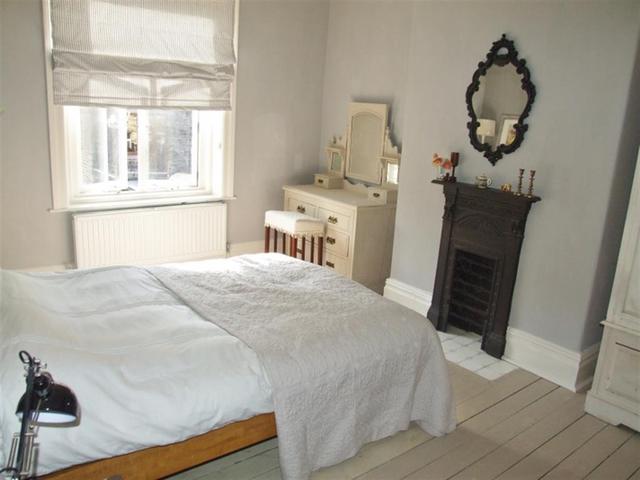 Image of 5 bedroom Terraced house for sale in Heath Park Avenue Halifax HX1 at Off Heath Road Halifax Halifax, HX1 2PP