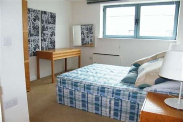 Image of 2 bedroom Flat to rent in Canal Street Nottingham NG1 at Nottingham, NG1 7HD