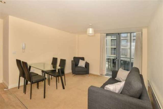  Image of 2 bedroom Flat to rent in Canal Street Nottingham NG1 at Nottingham, NG1 7HD