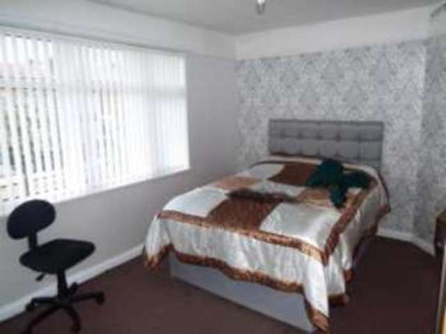  Image of 3 bedroom Terraced house for sale in Heather Road Small Heath Birmingham B10 at Birmingham West Midlands Great Heath, B10 9BE