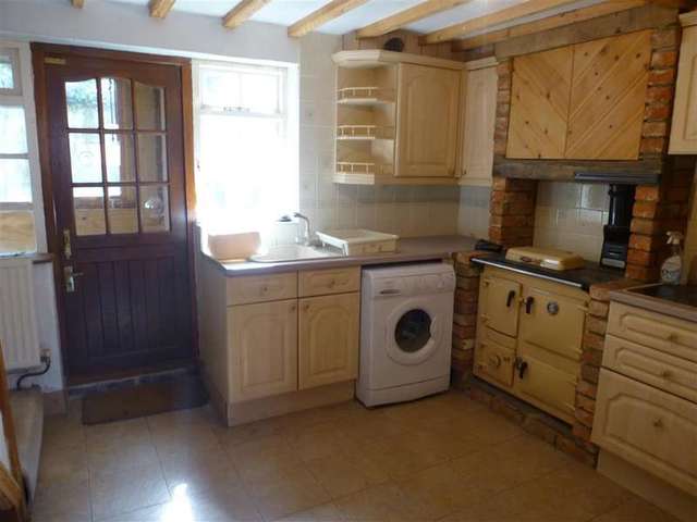  Image of 4 bedroom End of Terrace for sale in Heathfield Road Burwash Weald Etchingham TN19 at Burwash Weald East Sussex Etchingham, TN19 7LA