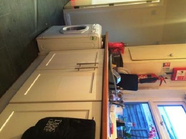  Image of 4 bedroom House Share to rent in Heeley Road Selly Oak Birmingham B29 at Selly Oak West Midlands Selly Oak, B29 6EL