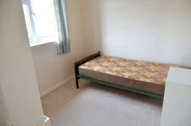  Image of 3 bedroom Semi-Detached house for sale in Hemswell Avenue Lincoln LN6 at Hemswell Avenue  Lincoln, LN6 0AA