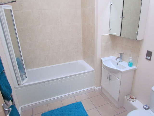  Image of 3 bedroom Detached house for sale in Henwick Road Worcester WR2 at Worcester Worcestershire Worcester, WR2 5NT