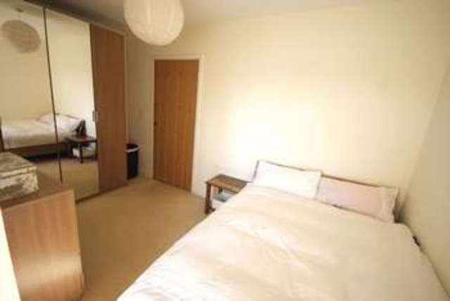  Image of 2 bedroom Flat for sale in Heritage Way Gosport PO12 at Heritage Way  Gosport, PO12 4WF