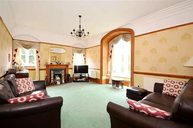  Image of 6 bedroom Detached house for sale in Hever Gardens Maidstone ME16 at Maidstone Kent Maidstone, ME16 8EY