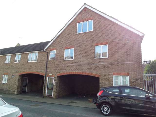  Image of Studio flat to rent in James Street Rochester ME1 at Heygate House James Street Rochester, ME1 2BY