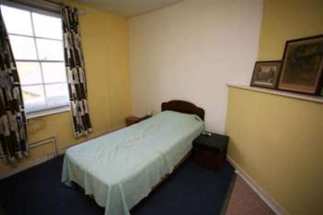  Image of 5 bedroom Detached house for sale in High Street Market Lavington Devizes SN10 at MARKET LAVINGTON SN10 MARKET LAVINGTON, SN10 4AQ