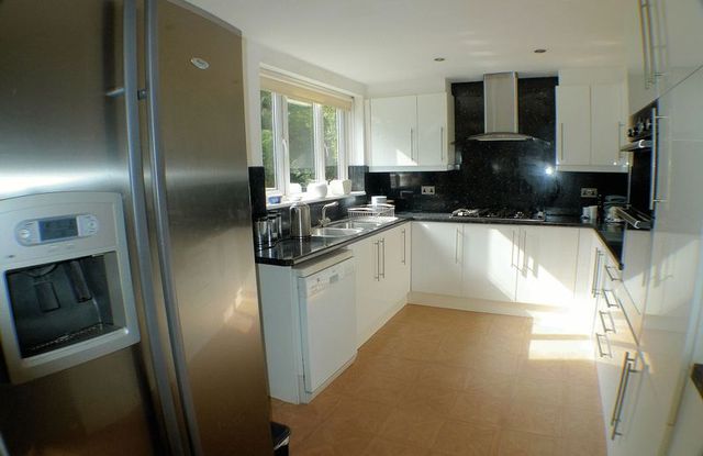  Image of 4 bedroom Detached house for sale in Higher Lane Whitefield Manchester M45 at Higher Lane Whitefield Manchester, M45 7WZ