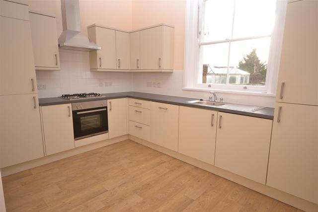  Image of 3 bedroom Property to rent in Highgate Road London NW5 at Kentish Town  Kentish Town, NW5 1JY