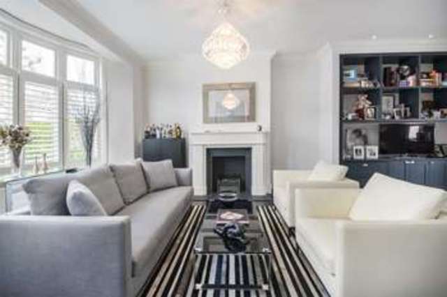 Image of 4 bedroom Terraced house for sale in Highlever Road London W10 at Ladbroke Grove London Latimer Road, W10 6PN