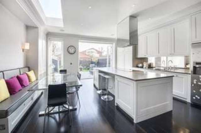  Image of 4 bedroom Terraced house for sale in Highlever Road London W10 at Ladbroke Grove London Latimer Road, W10 6PN
