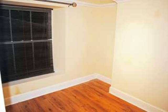  Image of 3 bedroom Flat to rent in Hill Road Clevedon BS21 at 12 Hill Road  Clevedon, BS21 7NZ