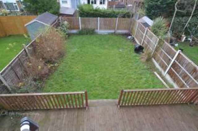  Image of 3 bedroom Semi-Detached house to rent in Russet Way Hockley SS5 at Russet Way  Hockley, SS5 5PJ