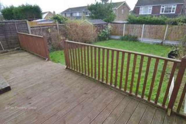  Image of 3 bedroom Semi-Detached house to rent in Russet Way Hockley SS5 at Russet Way  Hockley, SS5 5PJ