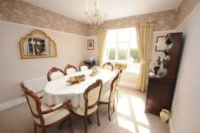  Image of 6 bedroom Detached house for sale in Holly Road Uttoxeter ST14 at Holly Road  Uttoxeter, ST14 7NA