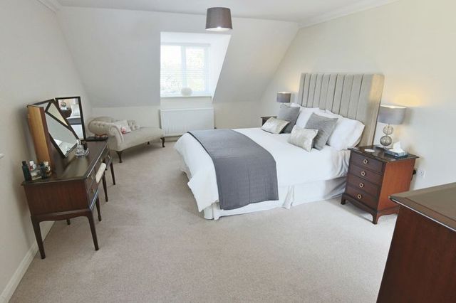  Image of 4 bedroom Bungalow for sale in Hornbeam Close Lowestoft NR33 at Hornbeam Close  Lowestoft, NR33 9GD