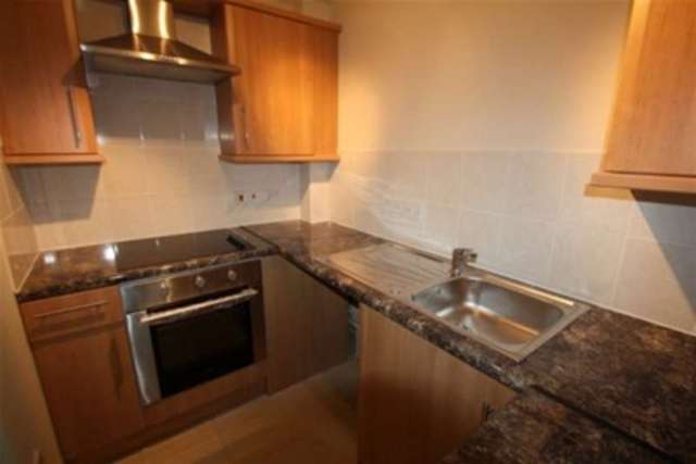  Image of 1 bedroom Flat to rent in Horsebrook Calne SN11 at Calne, SN11 8HG