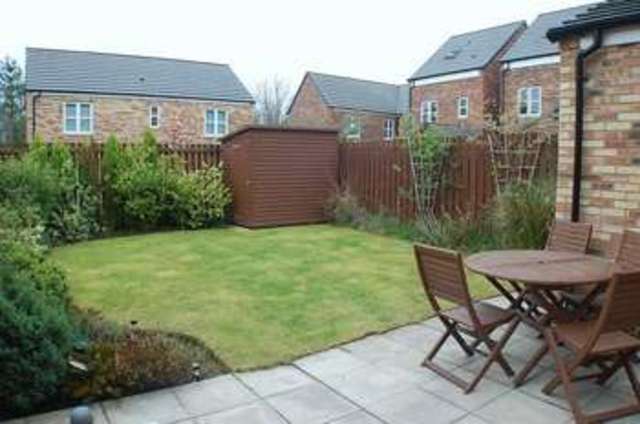  Image of 3 bedroom Semi-Detached house to rent in Wyedale Way Walkergate Newcastle upon Tyne NE6 at Wyedale Way  Newcastle Upon Tyne, NE6 4UA