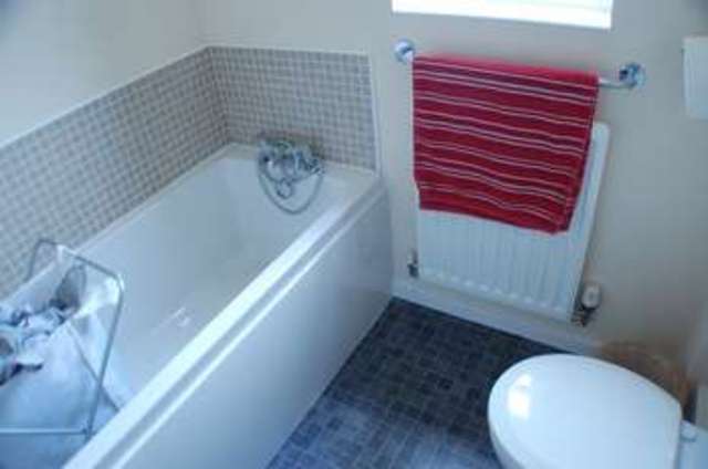  Image of 3 bedroom Semi-Detached house to rent in Wyedale Way Walkergate Newcastle upon Tyne NE6 at Wyedale Way  Newcastle Upon Tyne, NE6 4UA