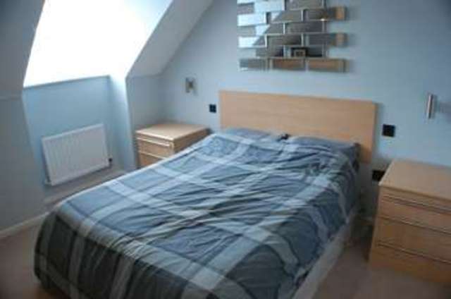  Image of 3 bedroom Semi-Detached house to rent in Wyedale Way Walkergate Newcastle upon Tyne NE6 at Wyedale Way  Newcastle Upon Tyne, NE6 4UA