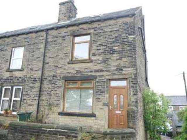  Image of 4 bedroom Detached house to rent in Institute Road Eccleshill Bradford BD2 at Institute Road  Bradford, BD2 2HX