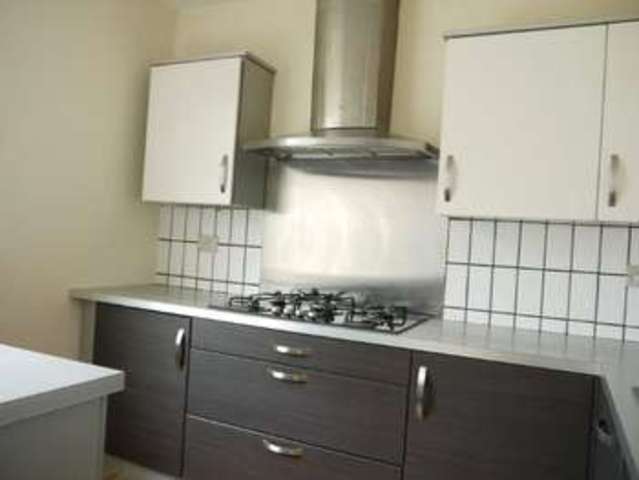  Image of 4 bedroom Detached house to rent in Institute Road Eccleshill Bradford BD2 at Institute Road  Bradford, BD2 2HX