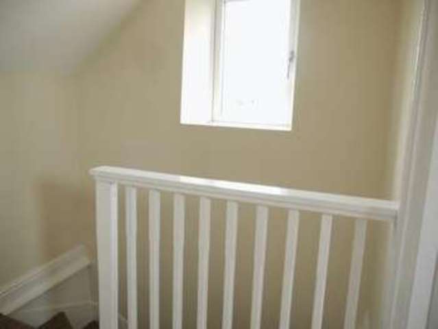  Image of 4 bedroom Detached house to rent in Institute Road Eccleshill Bradford BD2 at Institute Road  Bradford, BD2 2HX