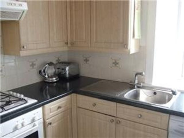  Image of 1 bedroom Flat to rent in Iona Street Edinburgh EH6 at Leith Walk Edinburgh Edinburgh, EH6 8SP