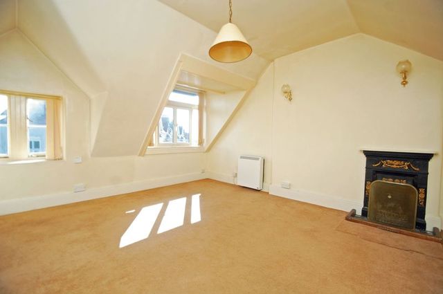  Image of 1 bedroom Flat to rent in Jesmond Road Clevedon BS21 at Jesmond Road  Clevedon, BS21 7SA