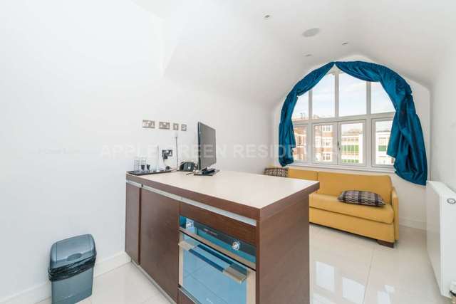  Image of Studio flat to rent in Judd Street London WC1H at Judd Street  London, WC1H 9QS