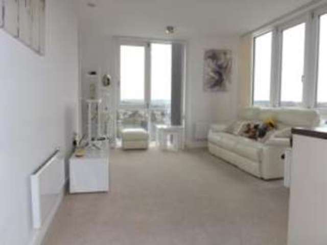  Image of 1 bedroom Flat for sale in Cotterells Hemel Hempstead HP1 at Cotterells Hemel Hempstead Boxmoor, HP1 1AU