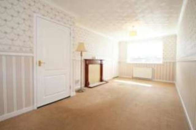  Image of 2 bedroom Terraced house for sale in Keir Hardie Avenue Holytown Motherwell ML1 at Motherwell North Lanarkshire Holytown, ML1 4SH