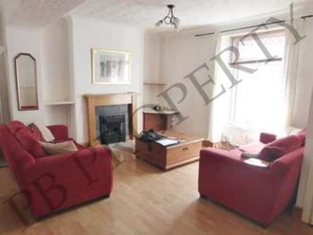  Image of 2 bedroom Terraced house to rent in Kimberley Road Sketty Swansea SA2 at Kimberley Road  Sketty, SA2 9DP