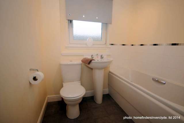  Image of 2 bedroom Apartment for sale in Kincaid Court Greenock PA15 at Kincaid Court  Greenock, PA15 2BX