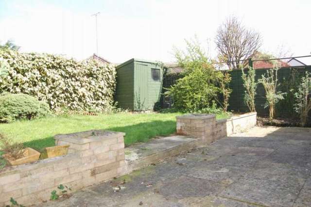  Image of 2 bedroom End of Terrace for sale in Kingfisher Way Alcester B49 at KINGFISHER WAY  ALCESTER, B49 6RW
