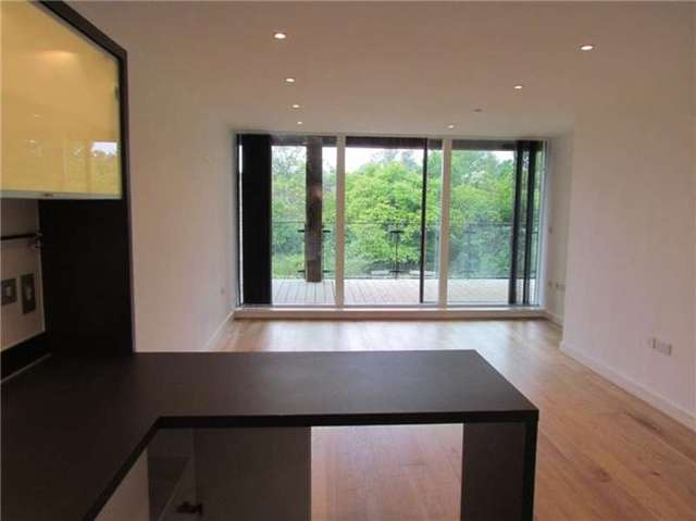  Image of 1 bedroom Apartment to rent in Kingfisher Way Trumpington Cambridge CB2 at CAMBRIDGE  Trumpington, CB2 8BL