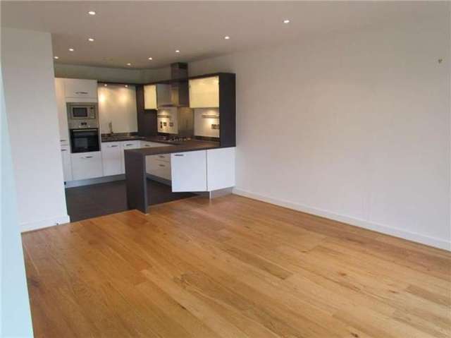  Image of 1 bedroom Apartment to rent in Kingfisher Way Trumpington Cambridge CB2 at CAMBRIDGE  Trumpington, CB2 8BL