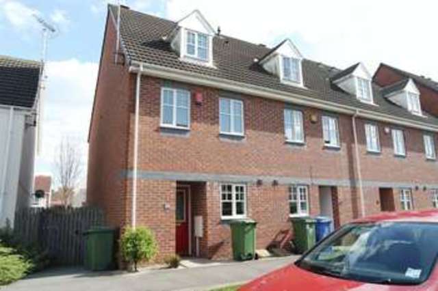  Image of 3 bedroom Semi-Detached house for sale in Kings Walk Mansfield NG18 at Kings Walk  Mansfield, NG18 4XN