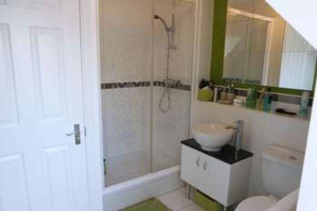  Image of 3 bedroom Semi-Detached house for sale in Kings Walk Mansfield NG18 at Kings Walk  Mansfield, NG18 4XN