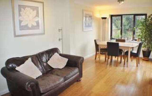  Image of 4 bedroom Detached house for sale in Kingsmead Close Teddington TW11 at Kingsmead Close  Teddington, TW11 9EP