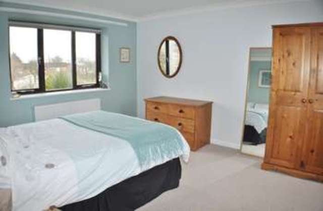  Image of 4 bedroom Detached house for sale in Kingsmead Close Teddington TW11 at Kingsmead Close  Teddington, TW11 9EP