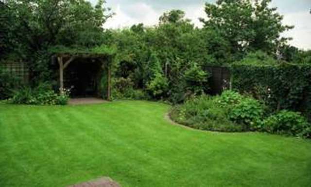  Image of 4 bedroom Detached house for sale in Kingsmead Close Teddington TW11 at Kingsmead Close  Teddington, TW11 9EP