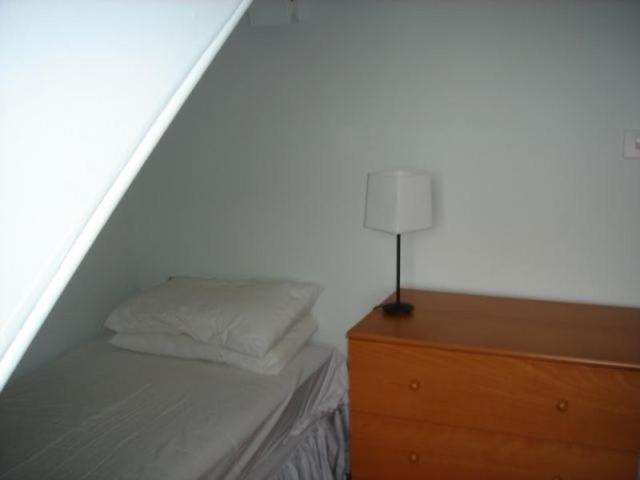  Image of 2 bedroom Flat to rent in Kirk Street Edinburgh EH6 at Leith Edinburgh Edinburgh, EH6 5EZ
