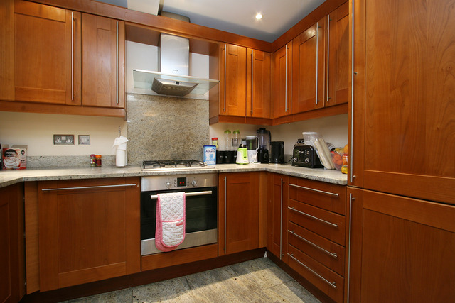  Image of 2 bedroom Apartment for sale in Kirkdale London SE26 at Kirkdale Sydenham Upper Sydenham, SE26 4QJ